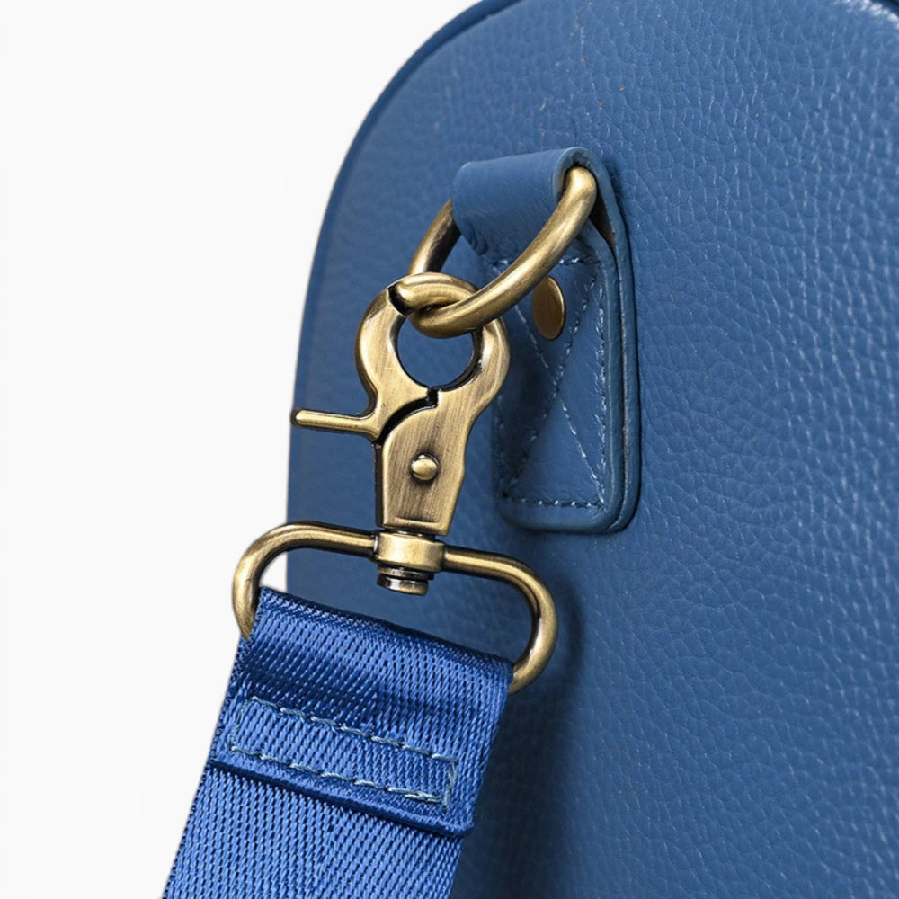 Élégant sac de voyage en cuir Genève d'Élégance Cuir, avec finitions soignées et design raffiné.