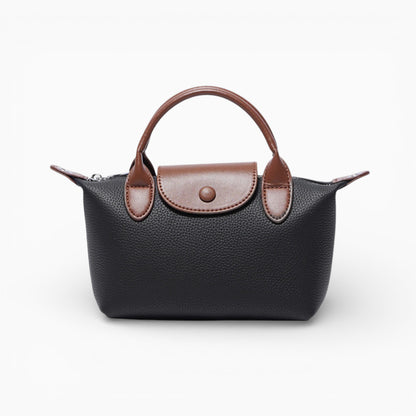 Sac bandoulière compact en cuir pour femme, modèle Anaïs de Élégance Cuir, présentant un design élégant et une texture riche.