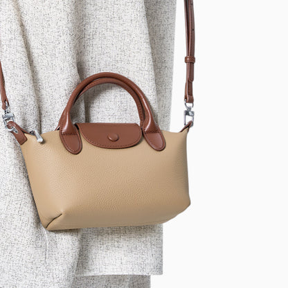 Sac bandoulière en cuir compact pour femme, modèle Anaïs de la marque Élégance Cuir, avec finition élégante et design pratique.