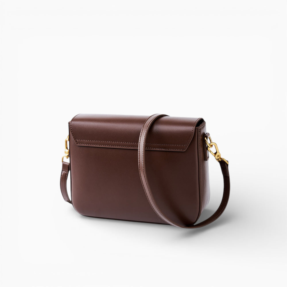 Sac bandoulière en cuir marron pour femme, modèle Celine avec rabat et fermoir métallique, vu de dos.