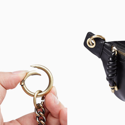 Chic Émeraude leather fanny pack for women by Élégance Cuir, showcasing its sleek design and quality craftsmanship.